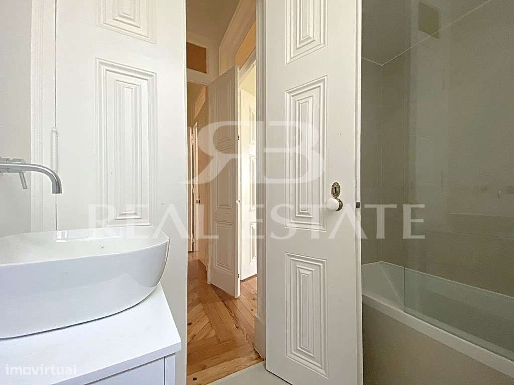 T3+1 com 3 salas e Vista no PRINCIPE REAL / PRAÇA DAS FLORES - cora...-28