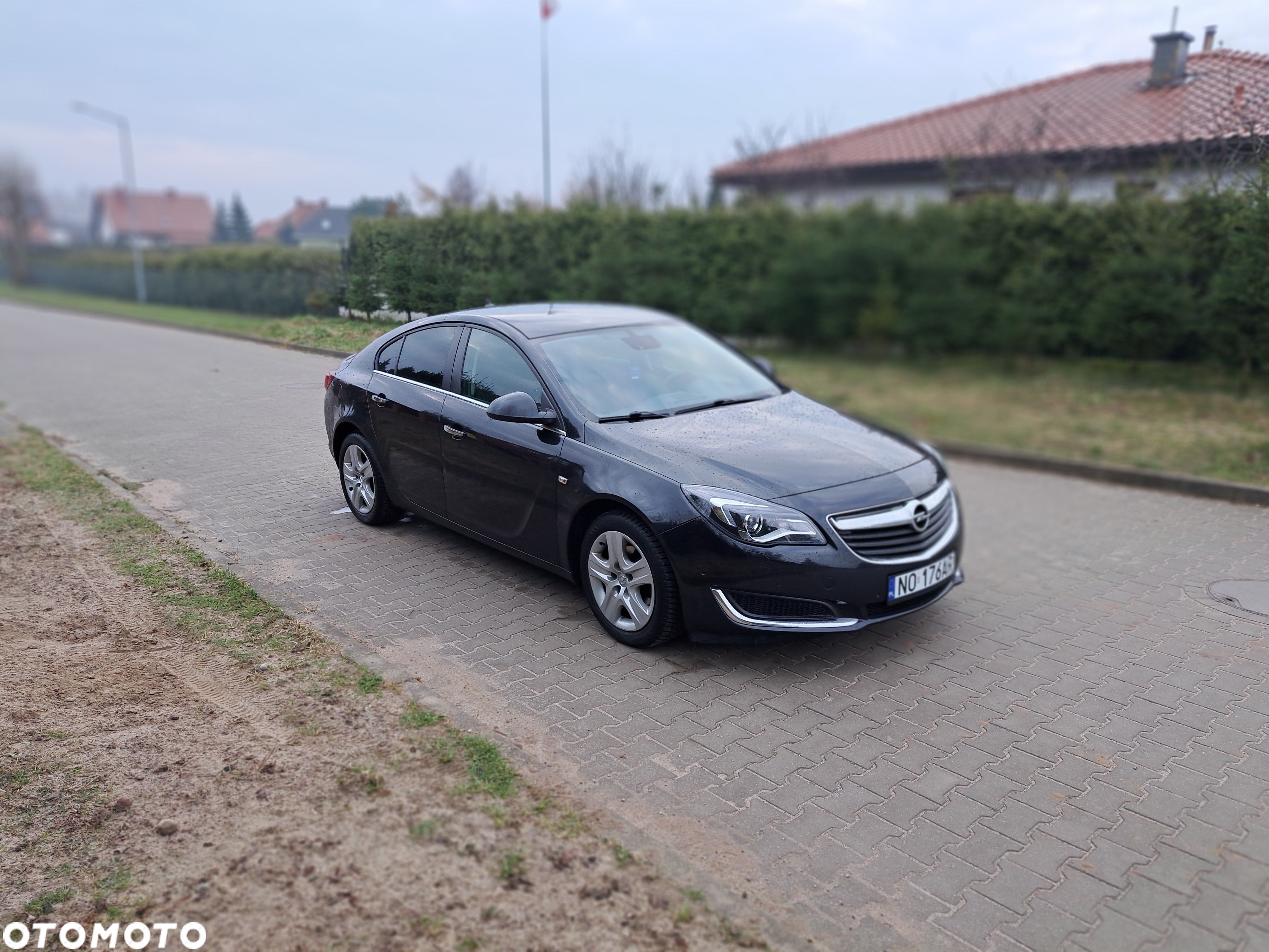 Opel Insignia - 1