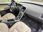 Volvo XC 60 T6 AWD Geartronic Momentum - 6