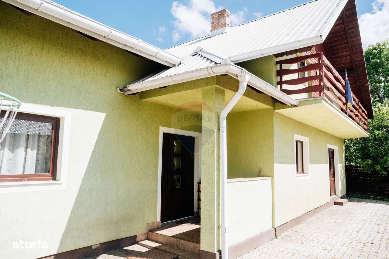 Casă de vanzare in Radauti str Iraclie Porumbescu-5