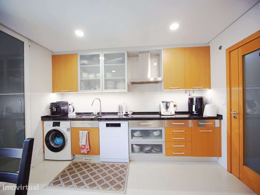 T3 Terraço Equipado Estacionamento Arrecadação Extras - Odivelas - ...-20