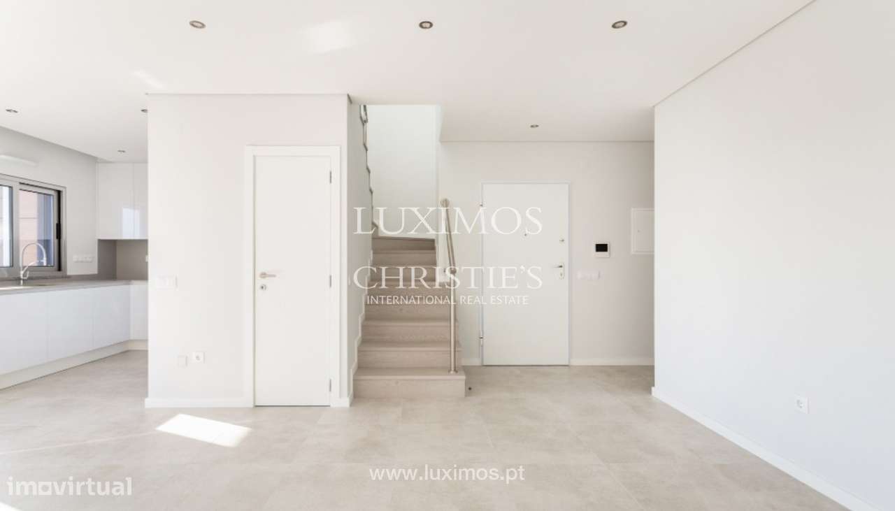 Apartamento T3 à venda na Quinta do Pinhal em Faro, Algarve - Grande imagem: 5/26