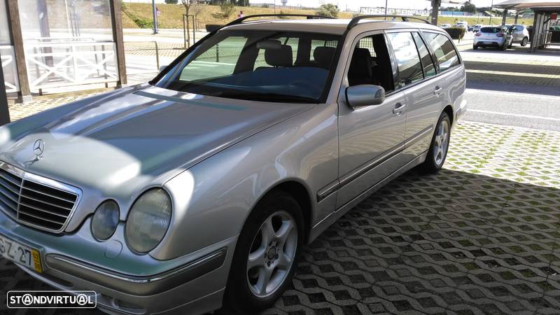 Mercedes-Benz E 270 - 2