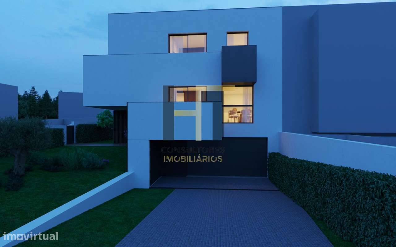 Moradia T3 | 235m² de Logradouro + Possibilidade de Piscina | Varanda-33