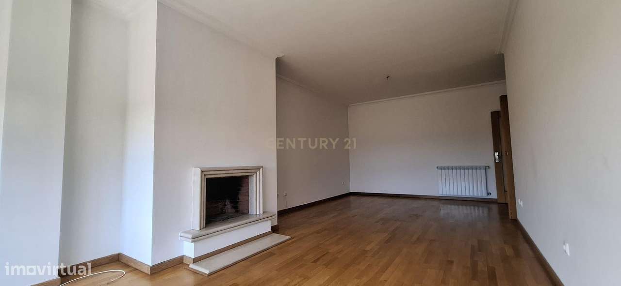 Apartamento T2 com 126m², Arrecadação e Estacionamento – Montijo - Grande imagem: 2/24