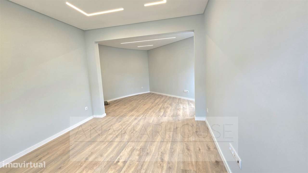 T2 remodelado primeiro andar, Mina de água, Amadora,Lisboa-16