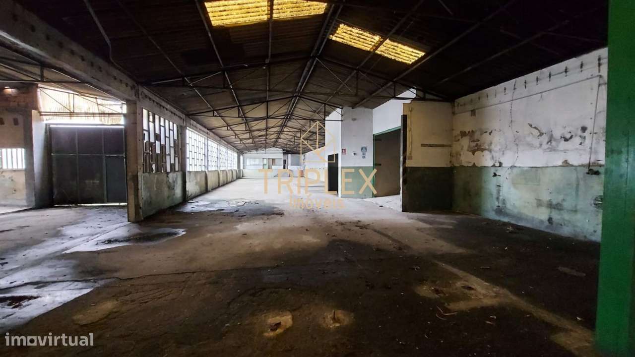 Armazém em Silva Escura-24