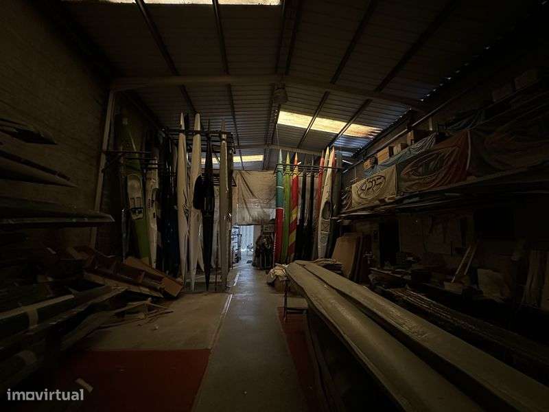 Pavilhao com 2 pisos ( ronda os 800m2) Esposende - Grande imagem: 4/9