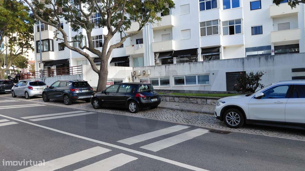 Loja em Cascais | 800 m2| 2 pisos - Grande imagem: 4/46