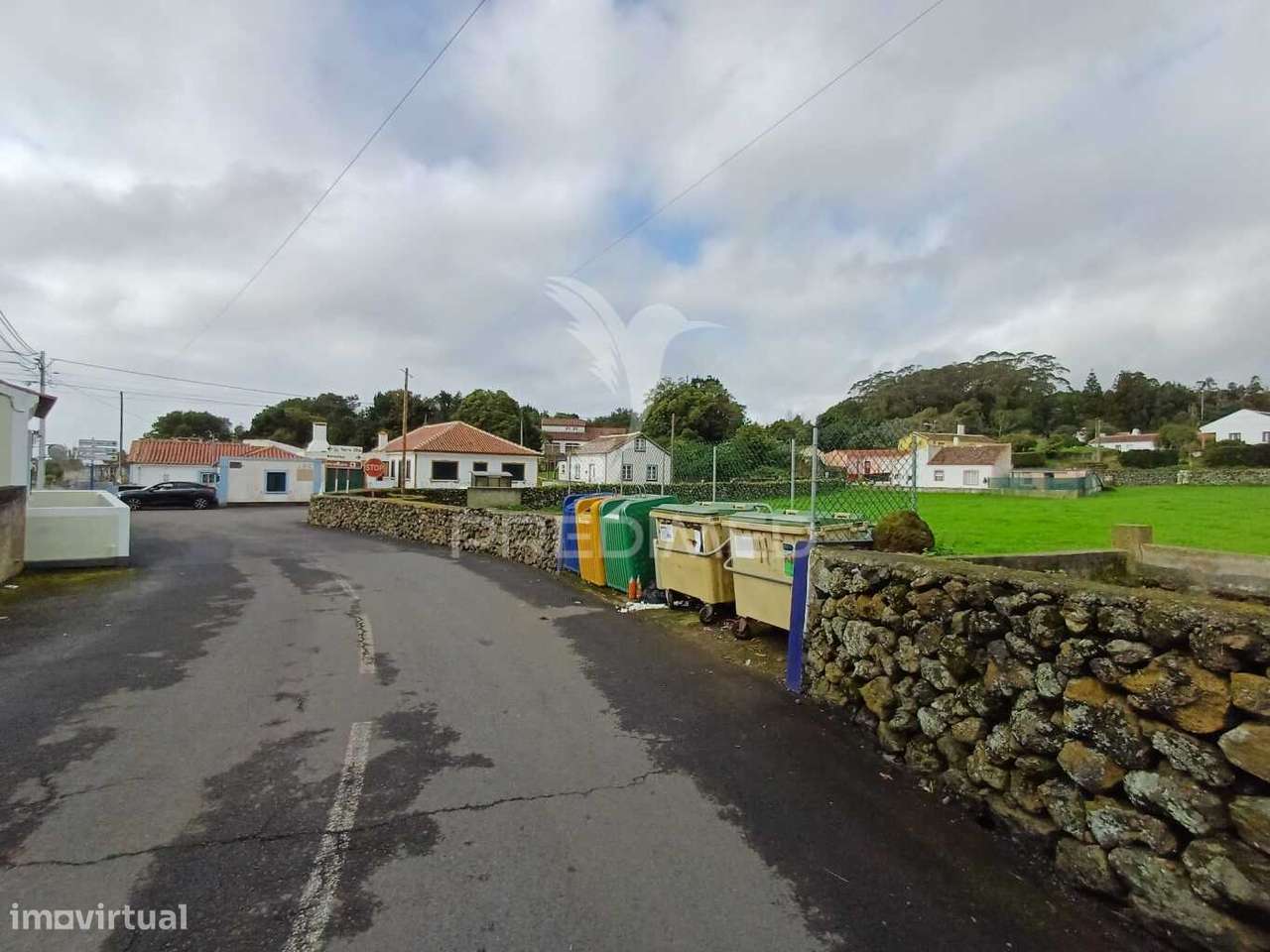 Terreno urbano para construção - Grande imagem: 4/6