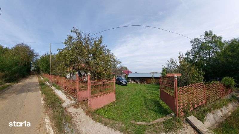 Vand casa + teren in Mociu - Imagine principală: 4/5