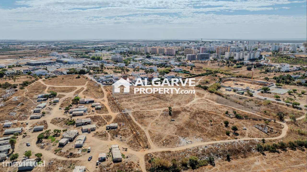 Terreno Exclusivo em Faro com 31.000 m² e Viabilidade de Construção - Grande imagem: 5/20