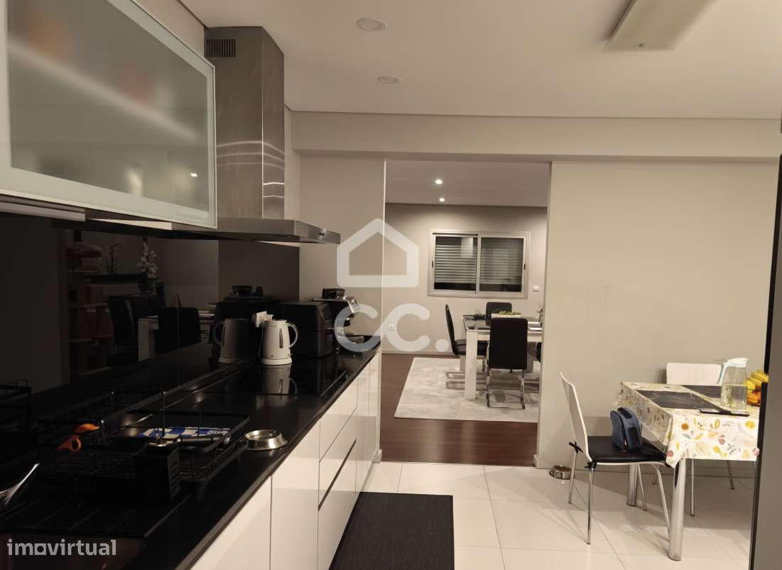 Andar Moradia em Conde - Guimarães - Grande imagem: 4/23