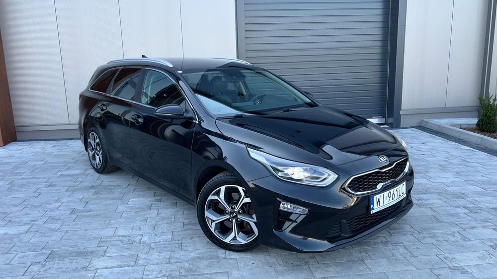 Kia Ceed III (2018-) 1.5 T-GDI MHEV Business Line 2021