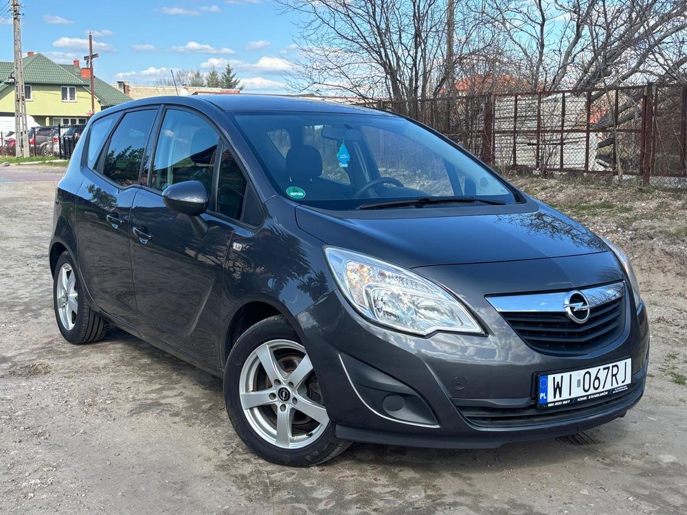 Opel Meriva II 1.4 T Cosmo 2012