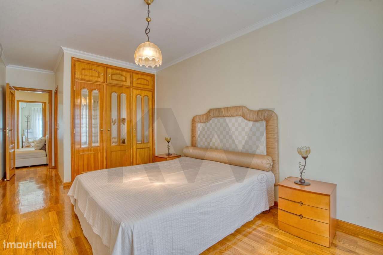 Apartamento T4 Massamá-7