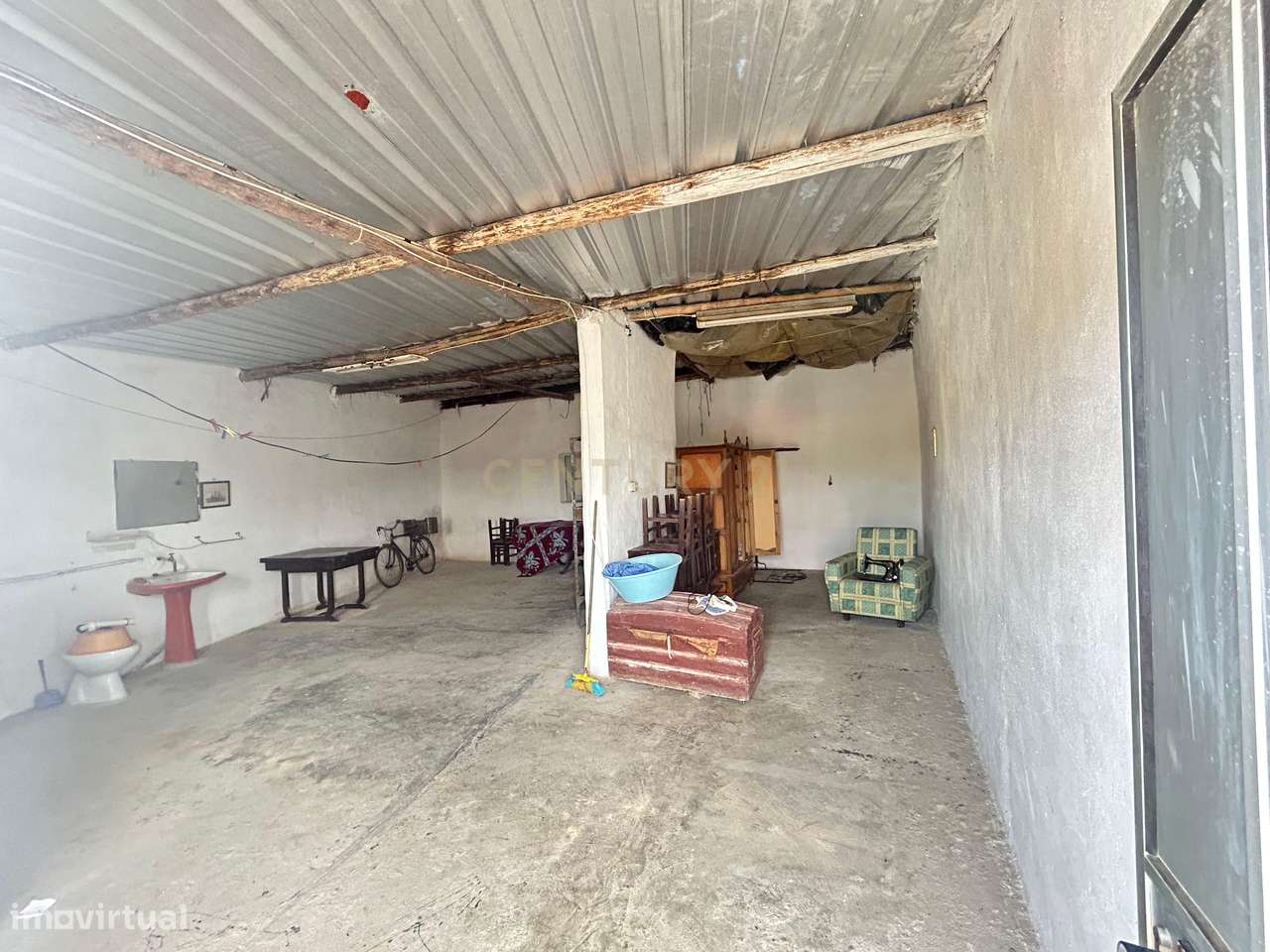 Moradia em Alcoentre - Sem título urbanístico - Grande imagem: 4/23