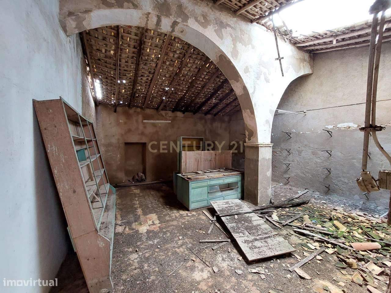 Armazém, 113 m², Alcantarilha e Pêra - Grande imagem: 5/17