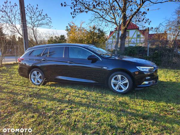 Opel Insignia Sports Tourer 1.5 Direct Inj Turbo Exclusive - 2