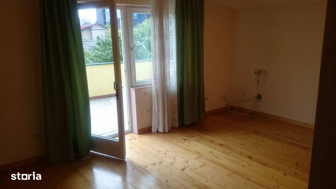 Vila de inchiriat 145 mp - Centru - Imagine principală: 4/7