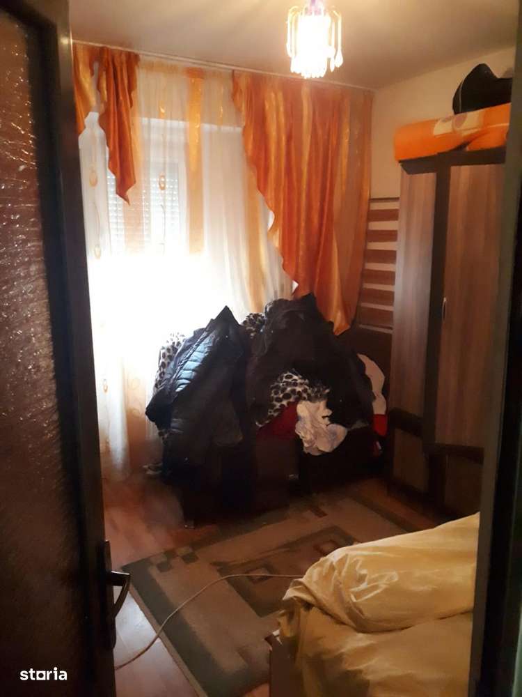 Apartament 3 camere Doja et3/4 centrala termica 73 000 euro-5