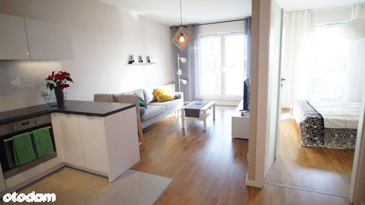 Przestronny apartament z duża komórką naprzeciwko, Mp, Muchowiec