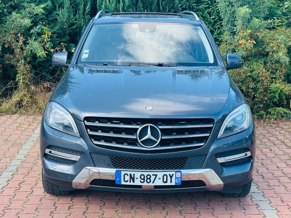 Mercedes-Benz ML 350 BlueTEC 4MATIC 7G-TRONIC Edition 1 2013