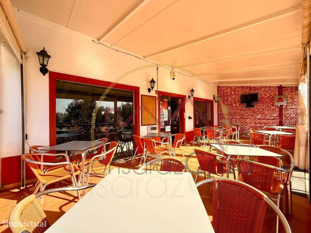 Oportunidade de Negócio - Restaurante / Loja no Coração de São Pedr... - Grande imagem: 4/18