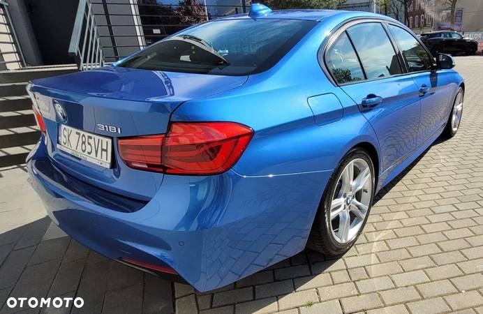 BMW Seria 3 318i M Sport - 7