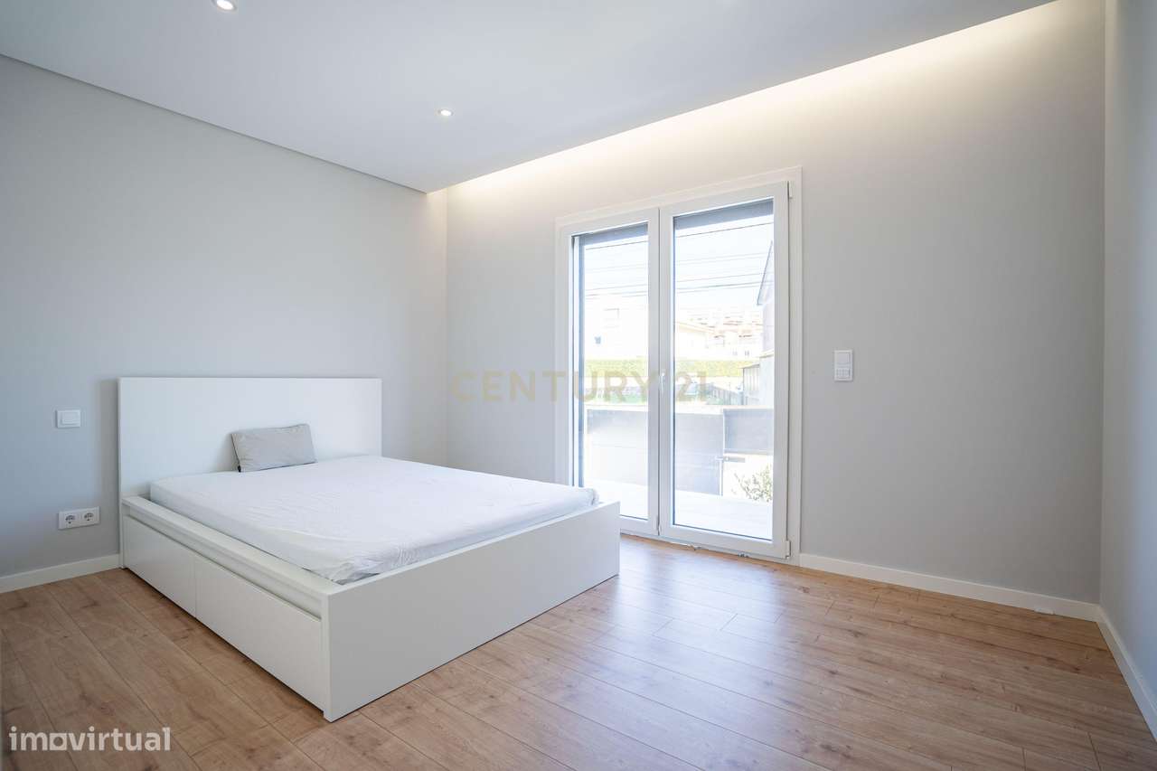 Moradia de Luxo T3 junto a Sintra | Vila Verde-31