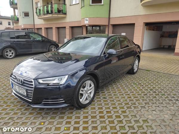 Audi A4 2.0 TDI S tronic - 2