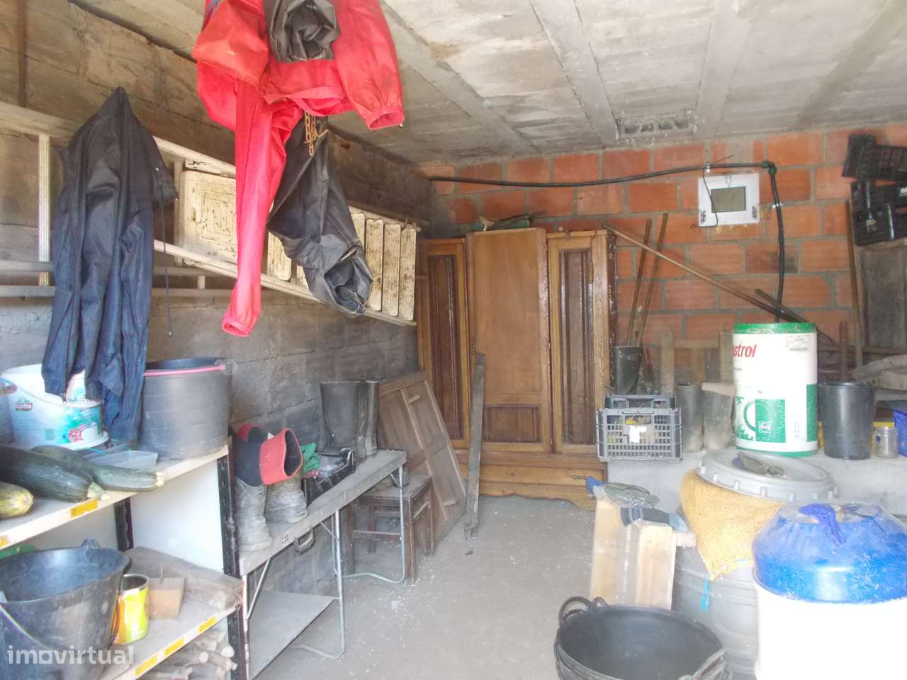 Terreno e Armazém em Chaves-6