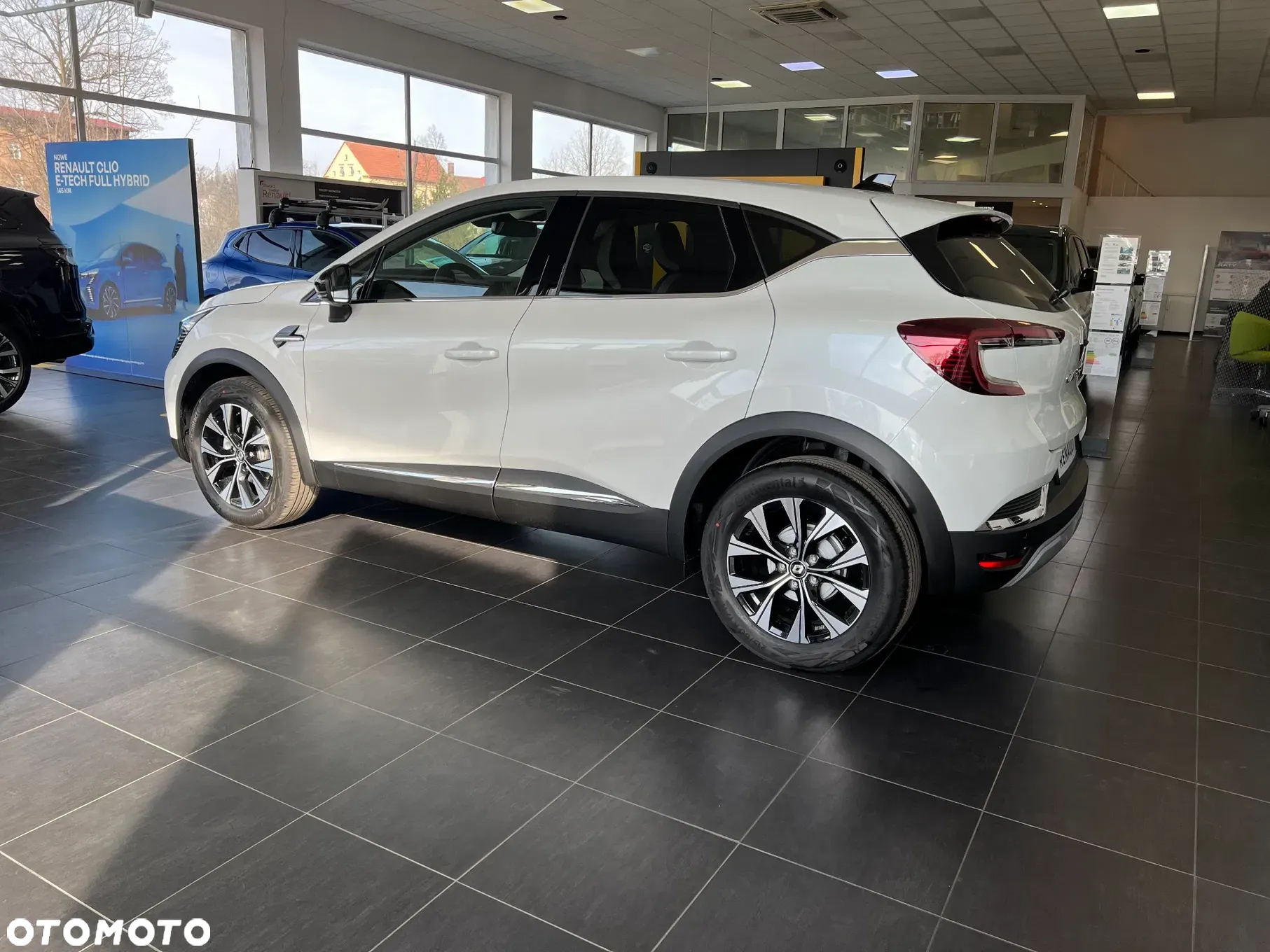 Renault Captur 1.3 TCe mHEV Techno EDC - 10