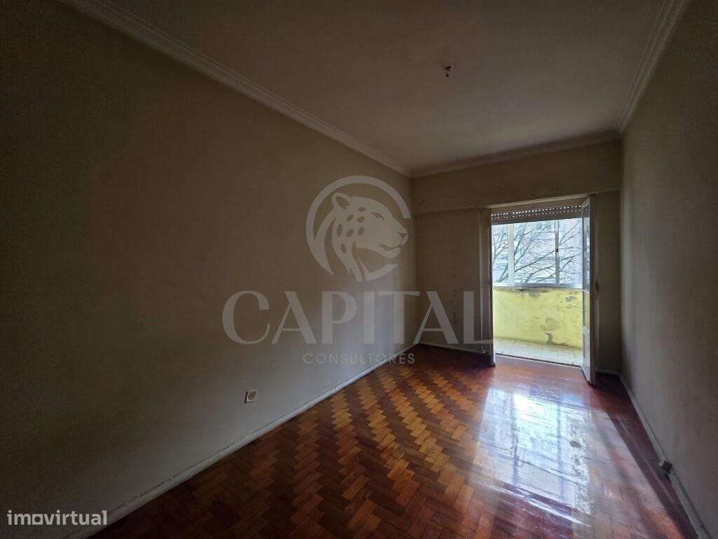 T2 Benfica para remodelação - Grande imagem: 3/18