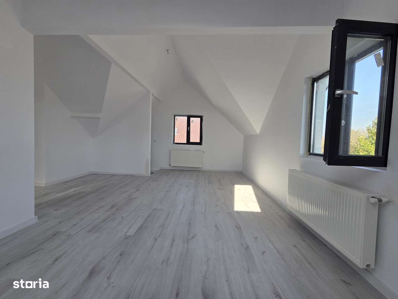 Vila 5 camere-Vedere la Padurea Teghes-Domnesti 190 mp utili - Imagine principală: 3/20