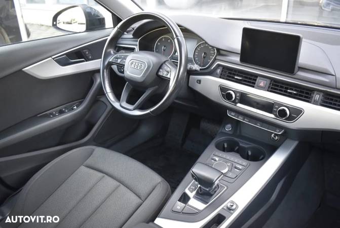 Audi A4 Avant 2.0 TDI S tronic - 24