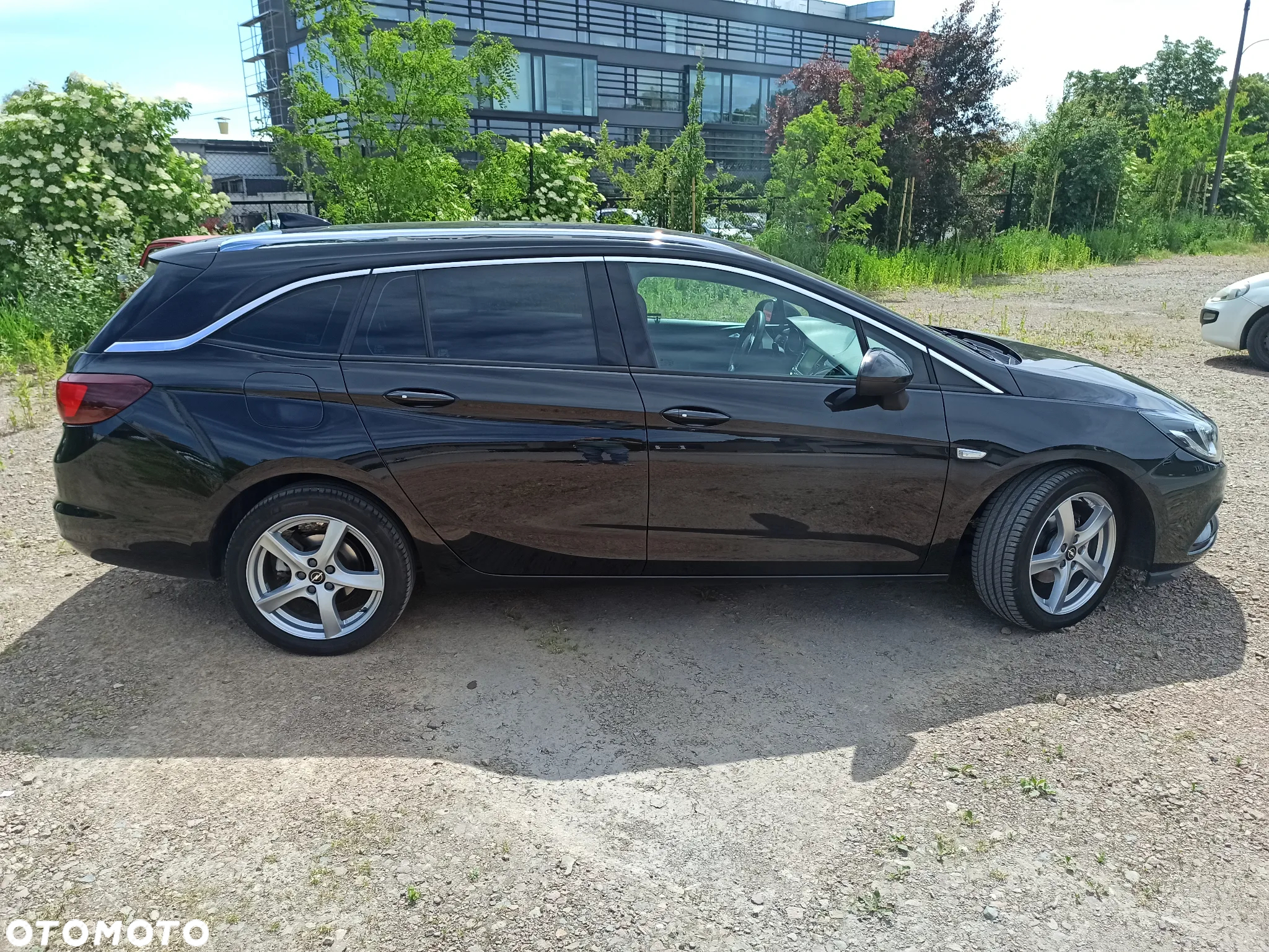 Opel Astra V 1.4 T Elite S&S - 11