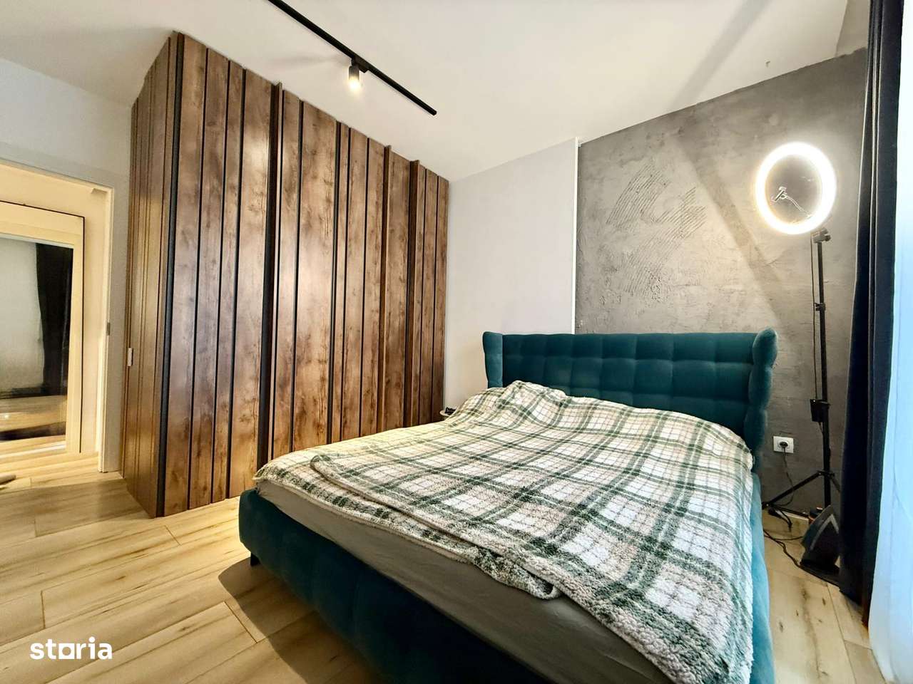 COSMOPOLIS - Apartament 2 camere, vedere piscina-11