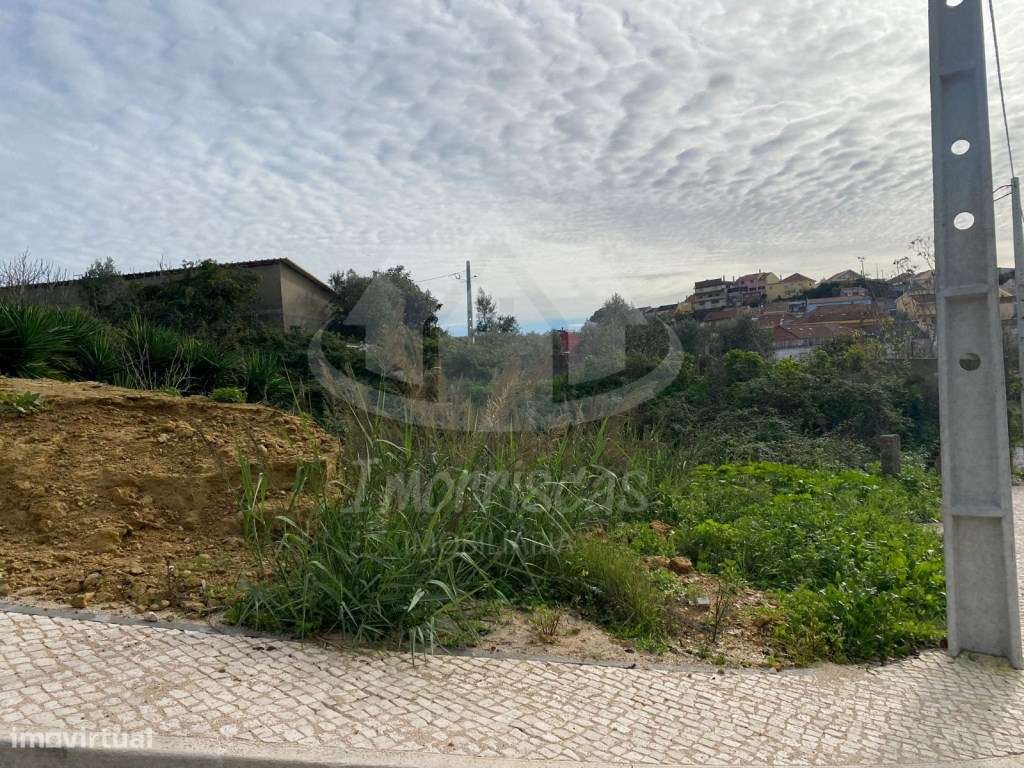 Terreno de gaveto com 455,90 m² no Bairro da Bela Vista em Frielas,... - Grande imagem: 4/4