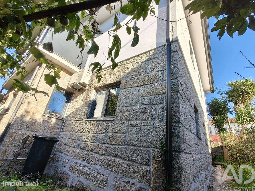 Casa / Villa T3 em Milheirós de 177 m2 - Grande imagem: 4/6