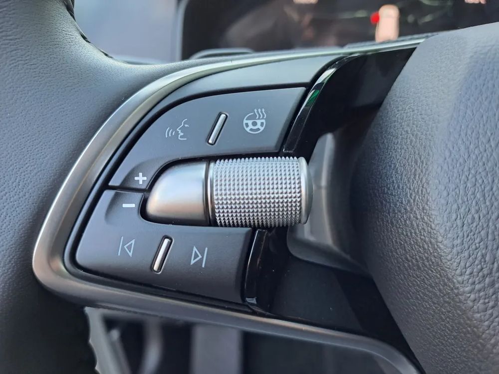 SKODA KAROQ 1.5 TSI 150KM DSG DRIVE, dostępny od ręki