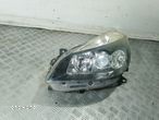 LAMPA LEWA PRZÓD RENAULT CLIO III 8200865607 - 8