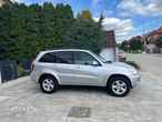 Toyota RAV4 2.0 D-4D 4x4 - 13