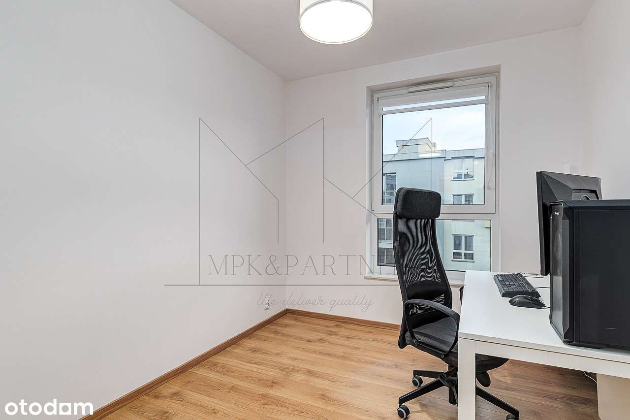 Dwustronne! Piękne! Trzypokojowe mieszkanie w spokojnej okolicy!-11