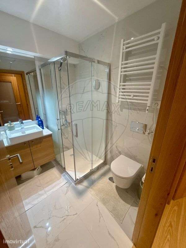 Apartamento T4 para arrendamento - Grande imagem: 4/45