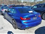 BMW Seria 3 330i xDrive M Sport - 3