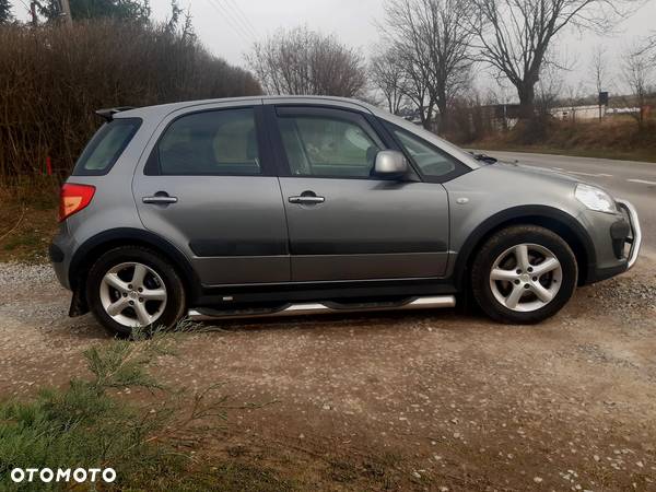 Suzuki SX4 1.6 GLX / Comfort - 19