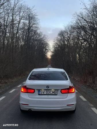 BMW Seria 3 316i Touring Modern Line - 10
