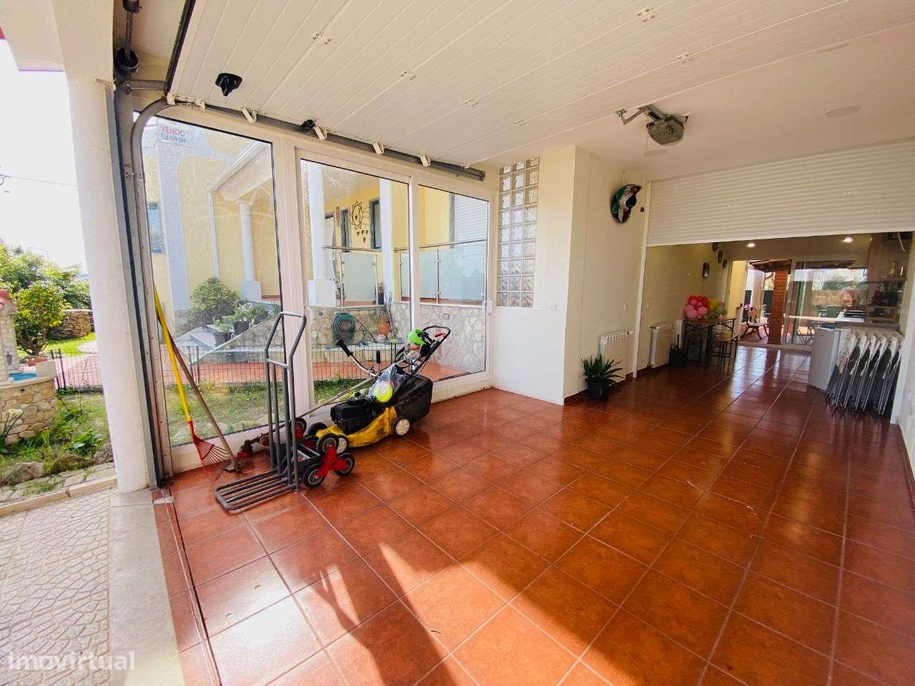 Moradia T4 com grande garagem e jardim - perto da praia-37