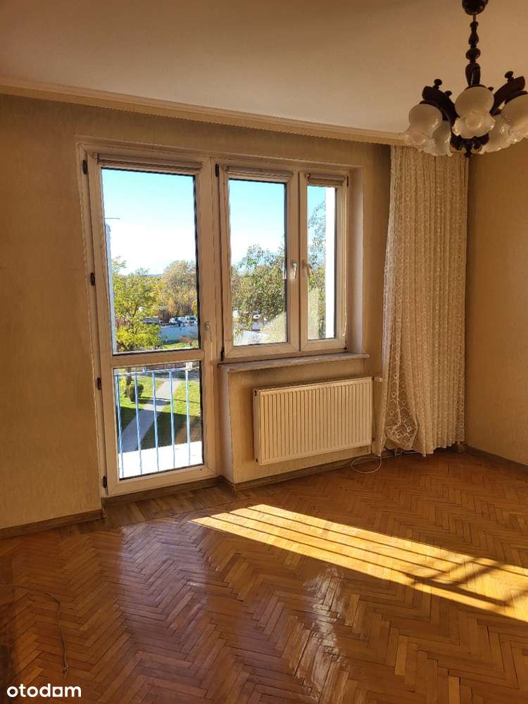 2 oddzielne pokoje , kuchnia z jadalnią .   OKAZJA .-15